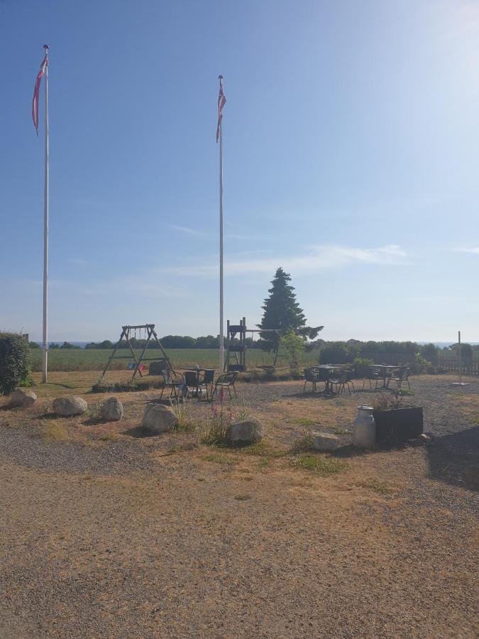 Violen Διαμέρισμα Åkirkeby Εξωτερικό φωτογραφία